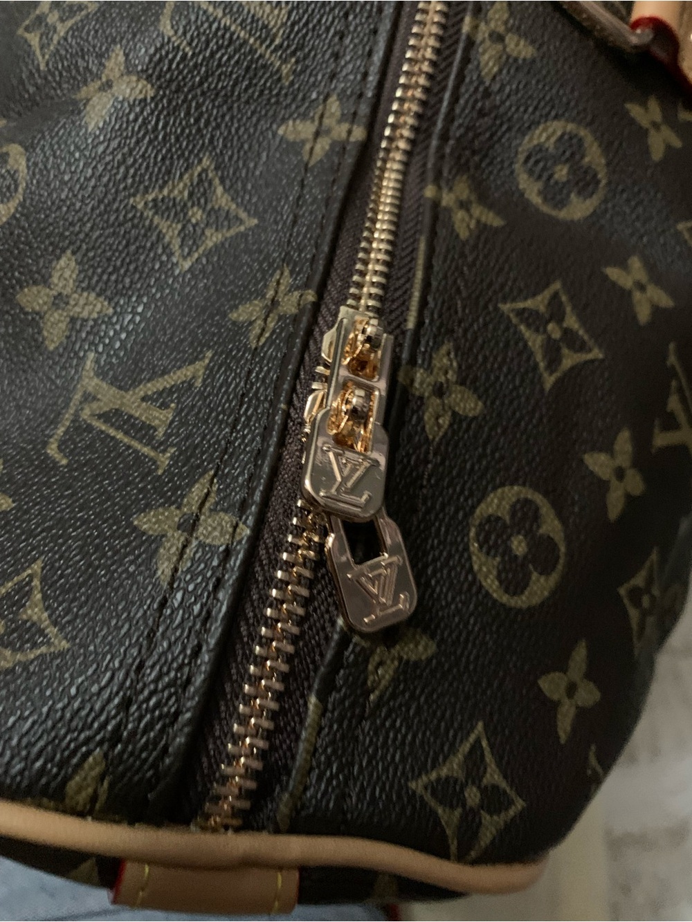 Louis Vuitton Monogram Duffle bag - Picture 5 of 7